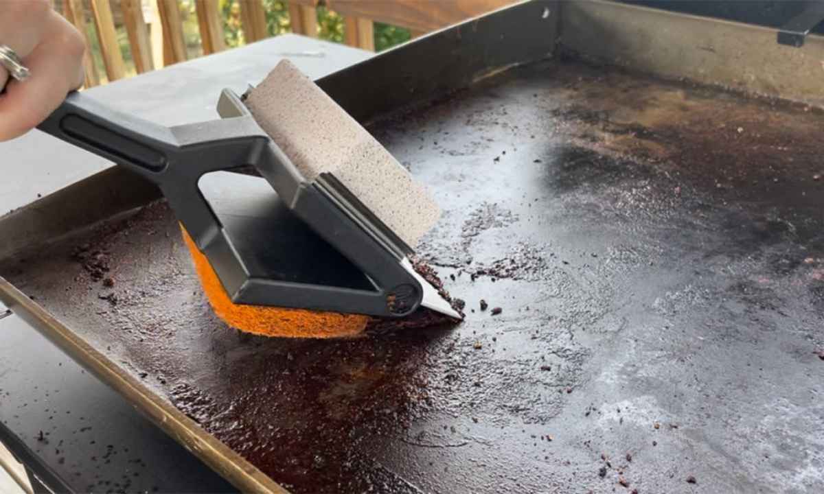 How to Clean a Blackstone Griddle
