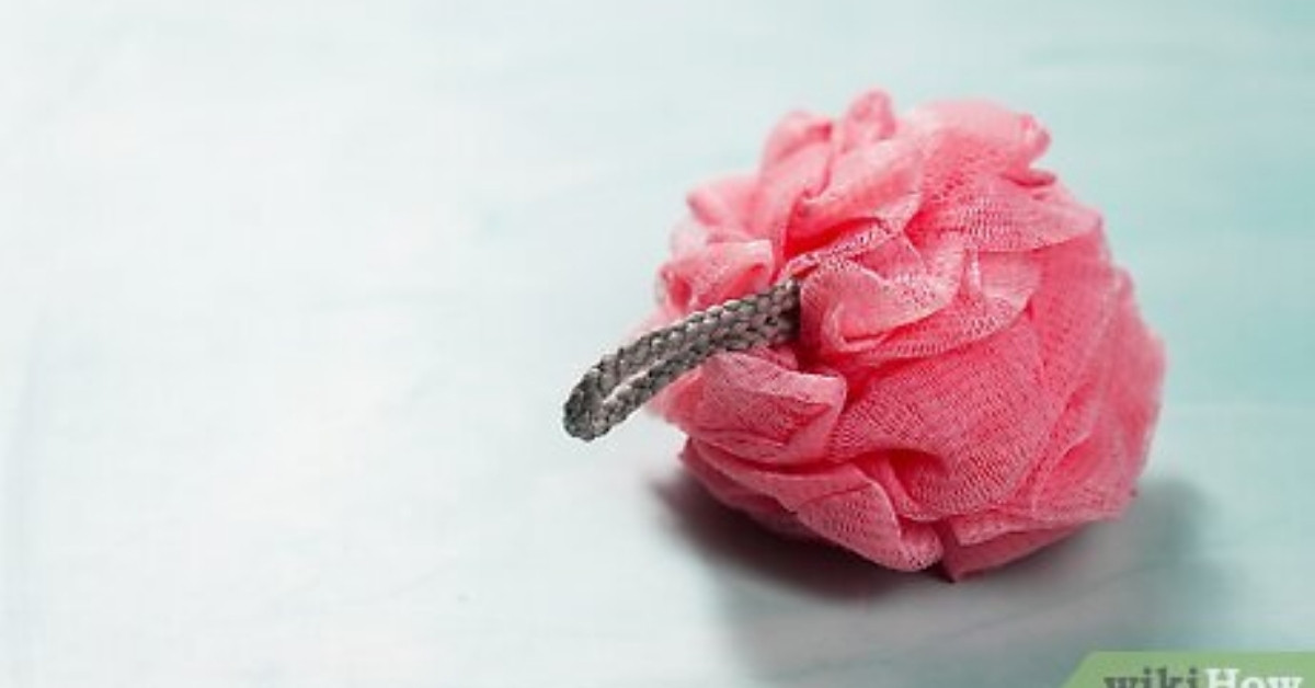 how to clean a loofah